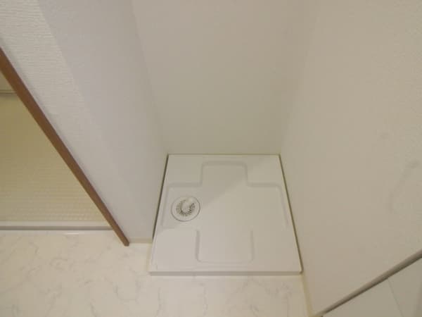 Room image 13