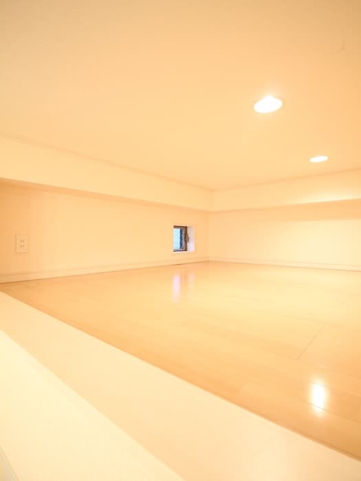 Room image 12