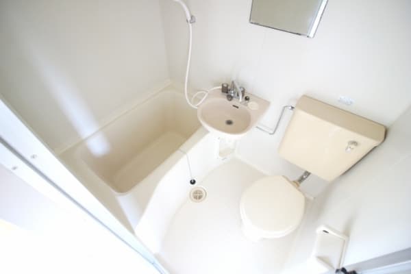 Room image 10