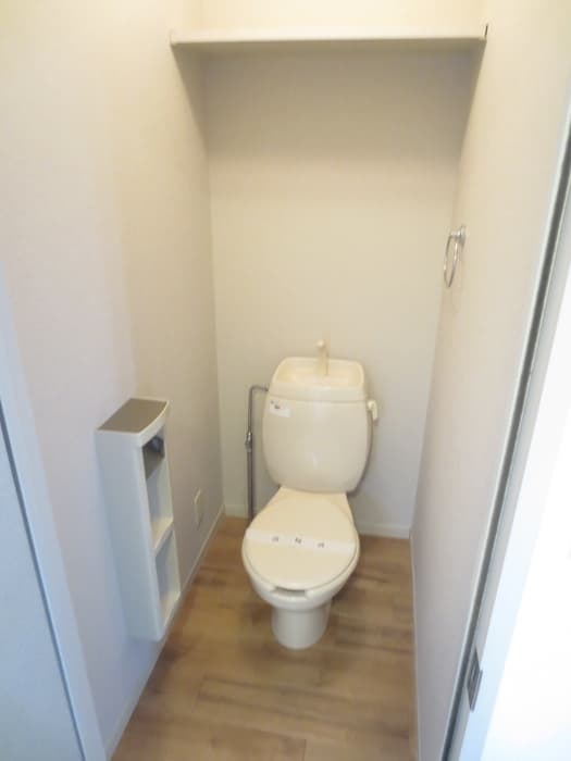 Room image 13