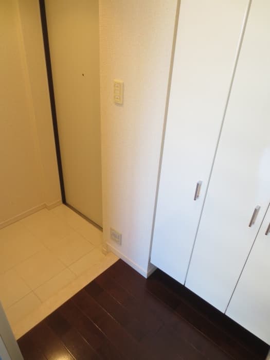 Room image 14