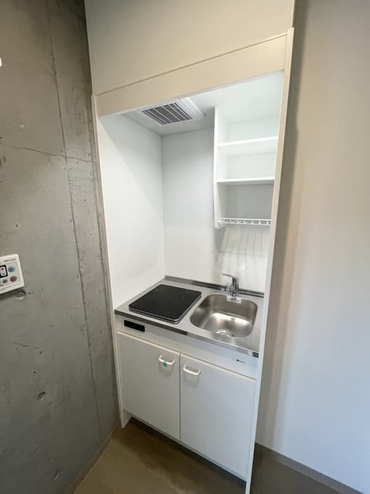 Room image 9