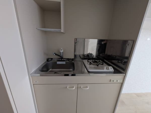 Room image 9