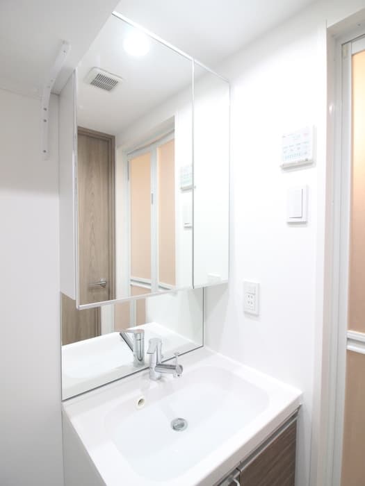 Room image 13