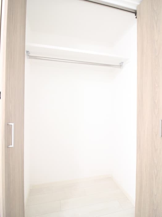 Room image 14
