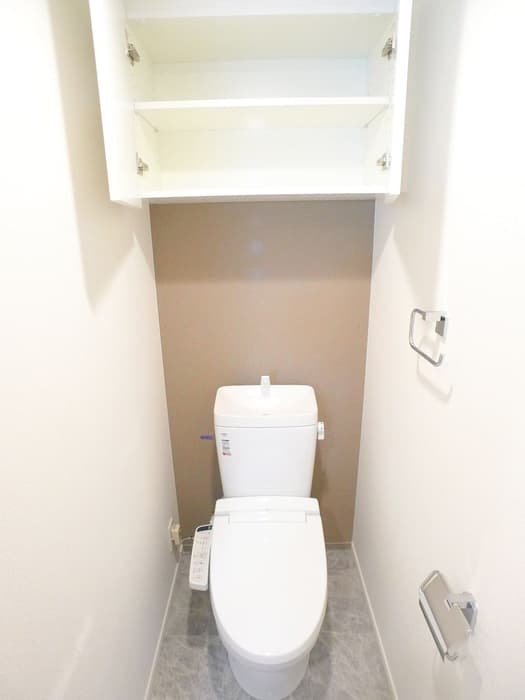 Room image 13