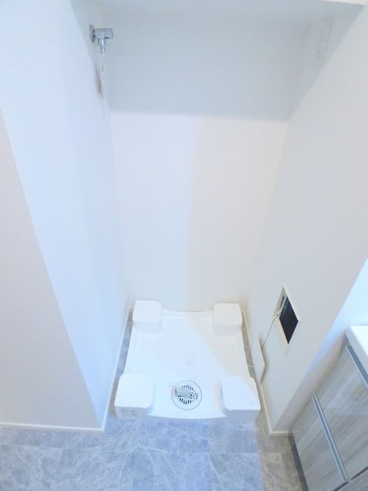 Room image 14