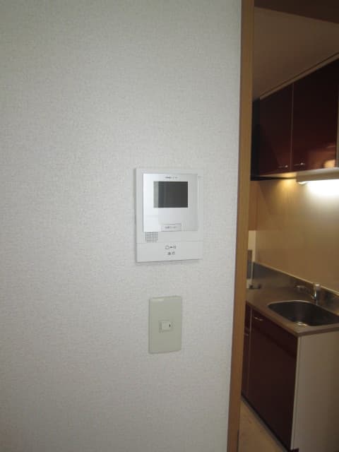 Room image 13