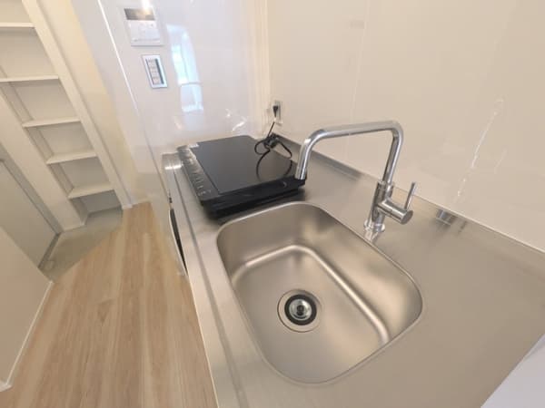 Room image 12