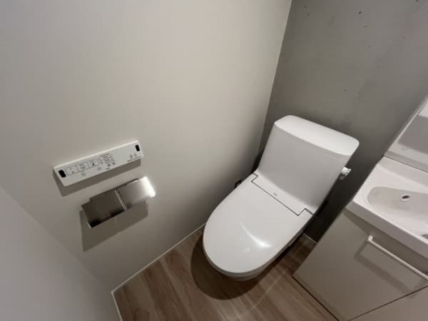 Room image 13
