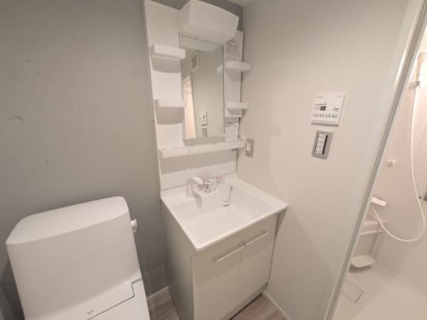 Room image 13