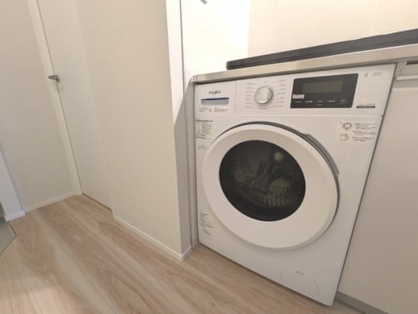 Room image 13