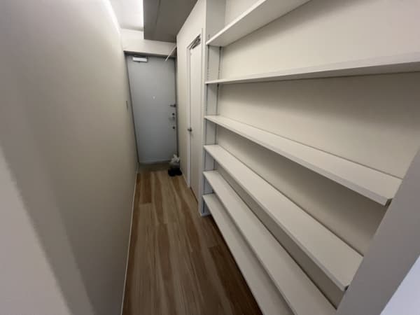 Room image 14