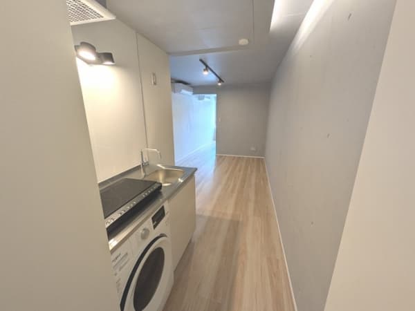 Room image 14