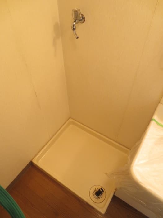 Room image 12