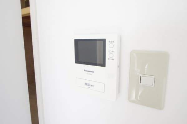 Room image 12