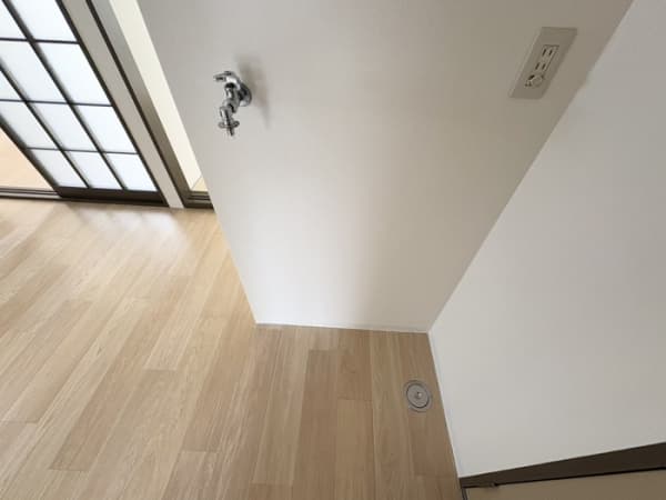 Room image 13