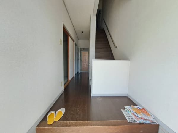 Room image 14