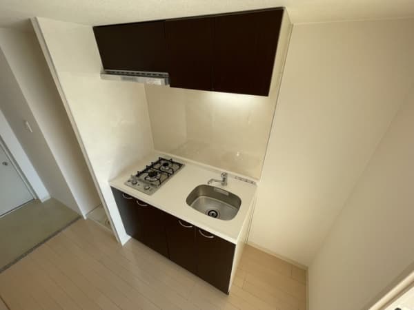 Room image 8