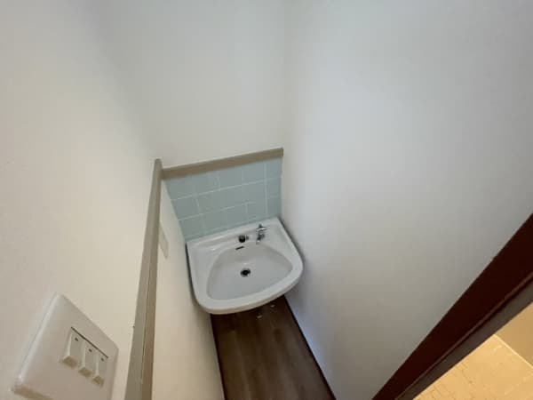 Room image 10