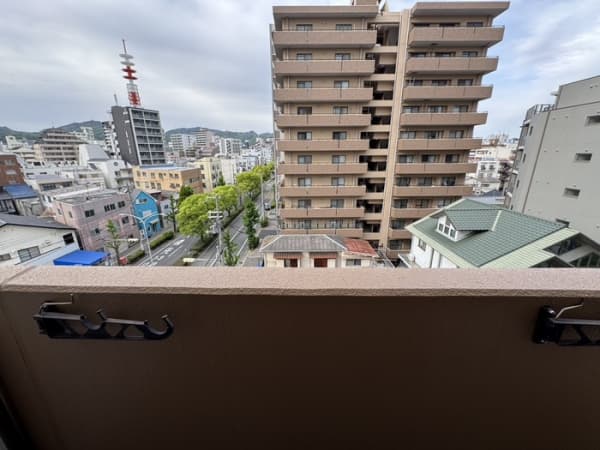 Room image 11