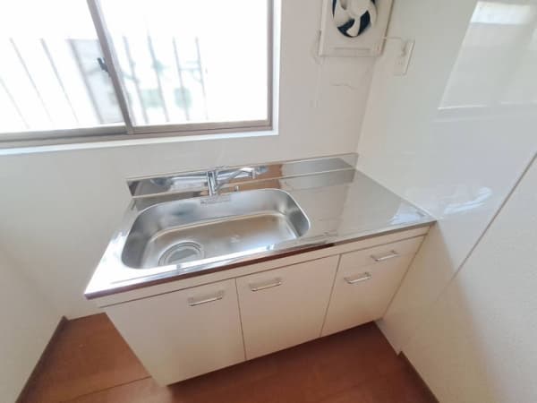 Room image 11