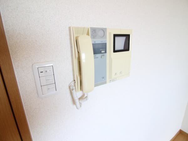 Room image 13
