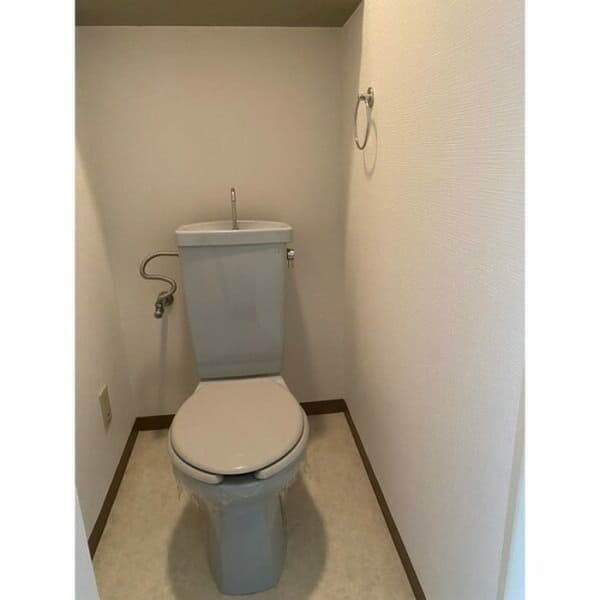 Room image 9