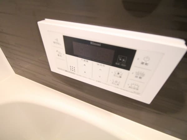 Room image 13