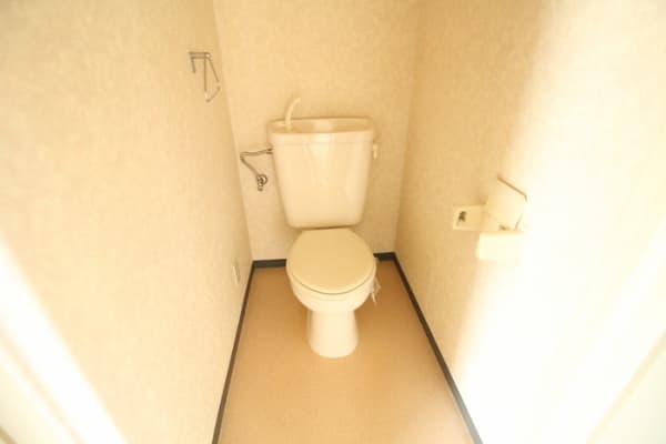 Room image 12