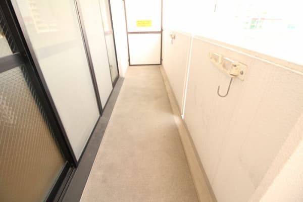 Room image 14