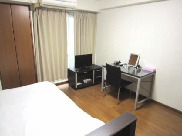 Room image 13