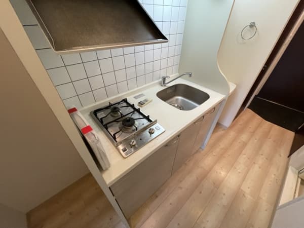 Room image 8