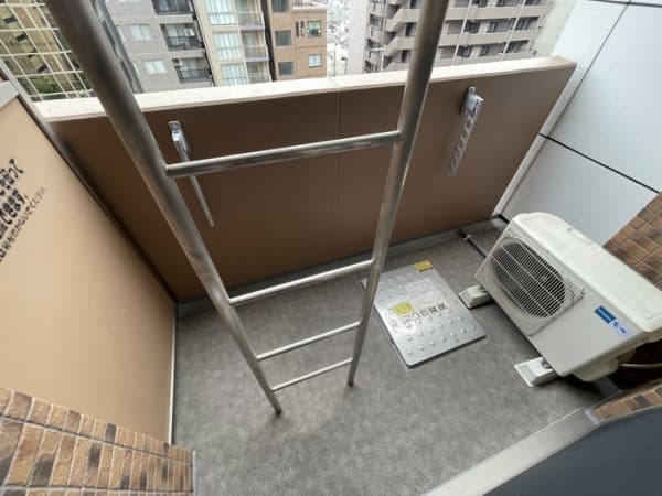 Room image 13