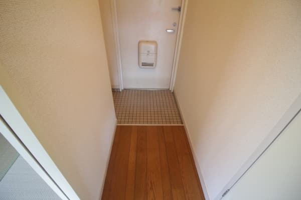 Room image 13