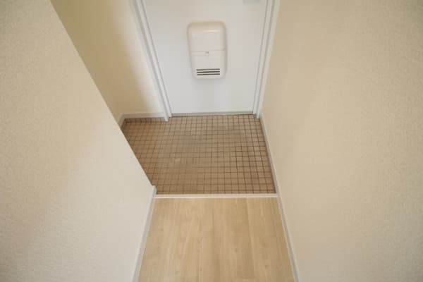 Room image 13