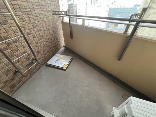 Room image 13