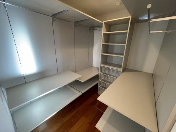 Room image 14