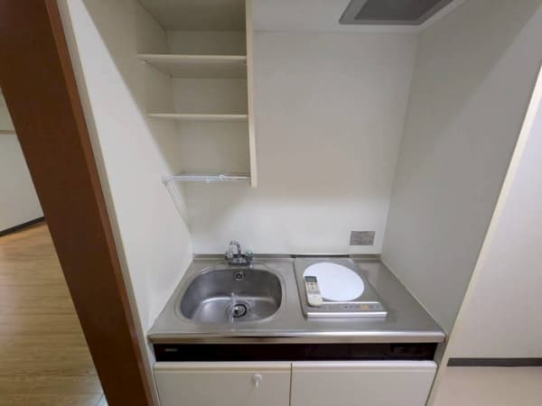 Room image 9