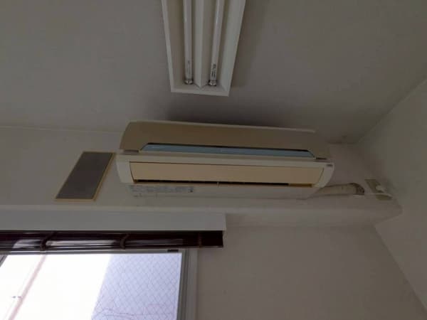 Room image 9