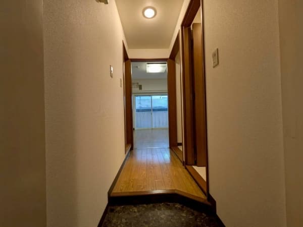 Room image 14