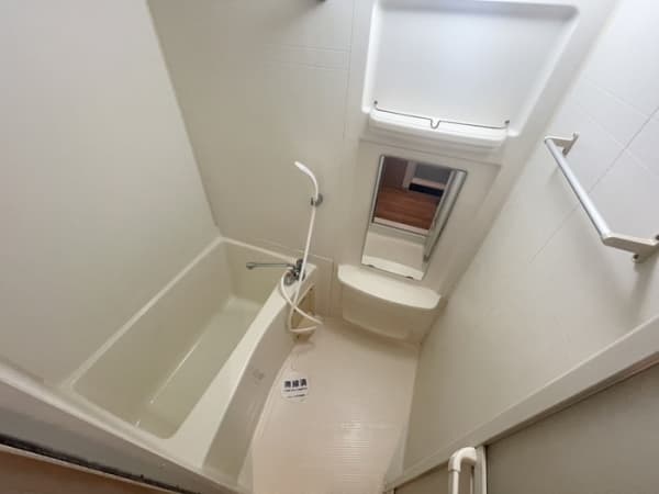 Room image 9