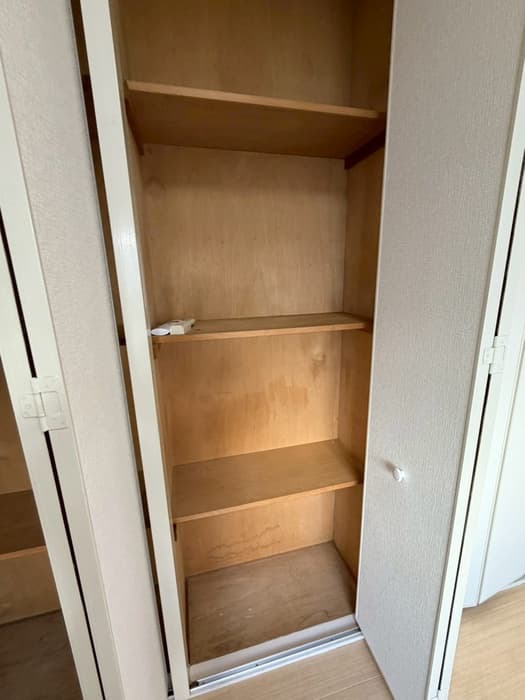 Room image 11