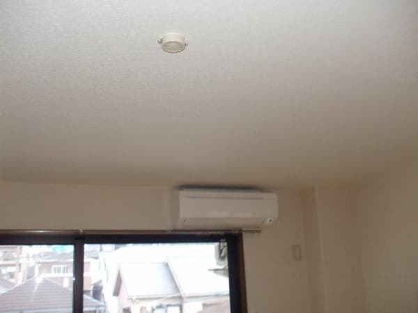 Room image 13