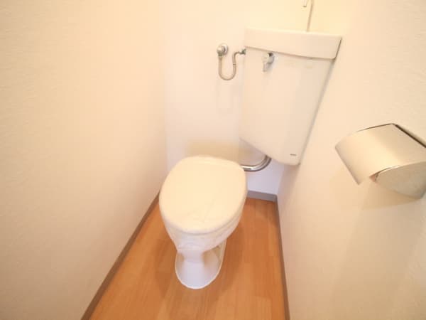Room image 10