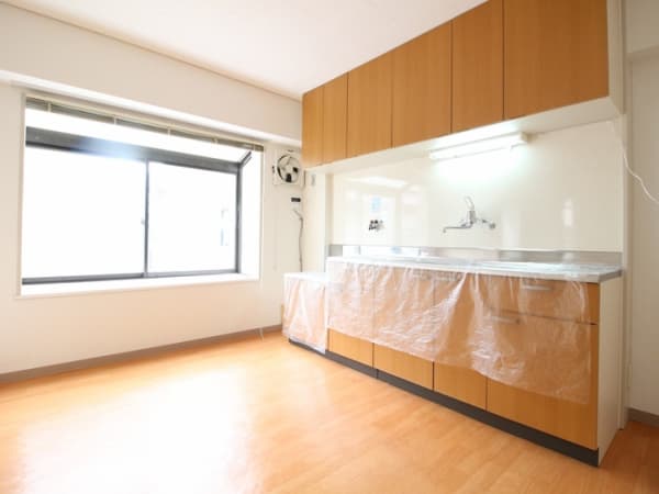 Room image 13