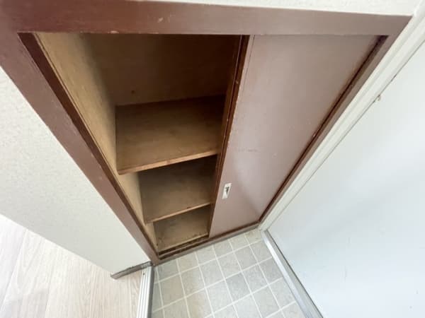 Room image 13