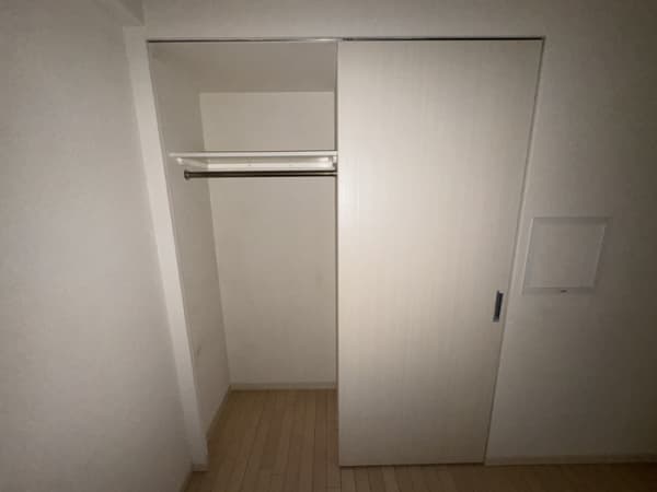 Room image 13