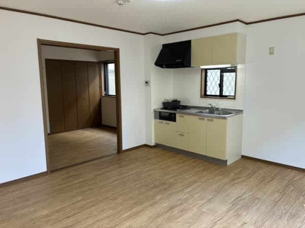 Room image 14