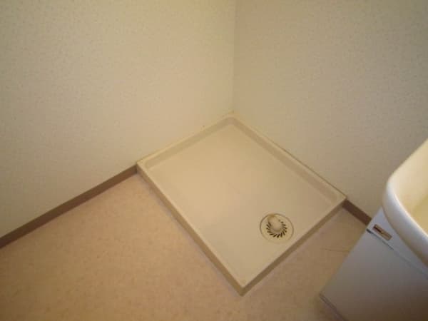 Room image 13